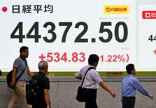 東証、連日の史上最高値更新