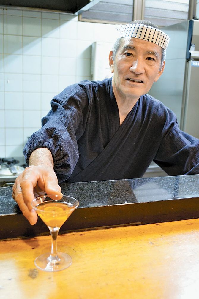 「ぜひストレートで味わって」と、店主の長さん