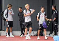 日本代表練習、久保や南野が合流