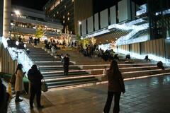 ライトヒル、光の丘に