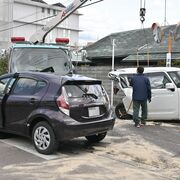 大田原で３台絡む交通事故　１人意識不明