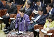 高市首相の独自話法、「高い説明能力に好感」の一方、論点ずらしや責任転嫁…