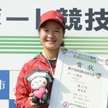 飯塚、逆転で２位争い制す　ボート少年女子シングルスカル