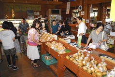 道の駅「みかも」農産物直売所「万葉の里」　ＪＡしもつけ　厳しい検品で最高の品を