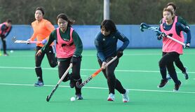 ＧＳＫ、進化の一年に　大学チーム２連戦で発進　ホッケー日本リーグ女子開幕
