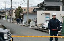 暴力団員の男、拳銃自殺か