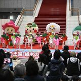 「いちご王国・栃木」で記念イベント　栃木県庁周辺　マルシェに食べ比べ、イチゴ狩り体験も