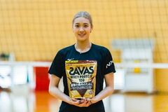 明治と佐藤淑乃選手がサポート契約を締結