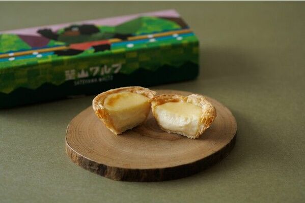 里山ワルツが発売した「森のタルト」