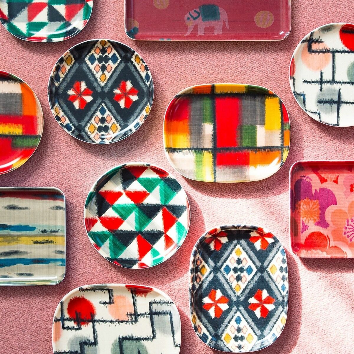 着物トレー」に最高金賞 栃木「霜旦舎 定右衛門商店」が県内初