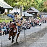人馬一体の妙技で観客魅了　日光東照宮で流鏑馬神事　秋季大祭始まる