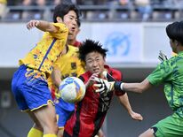 矢板中央、遠かった１点　全国高校サッカー選手権３回戦　PK阻まれ、攻勢…