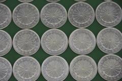 偽造銀貨輸入疑い男再逮捕