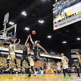 ブレックス　開幕戦で群馬に競り勝つ　３季ぶり白星発進
