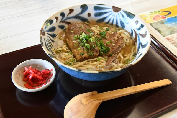 現地の味にこだわった沖縄そば