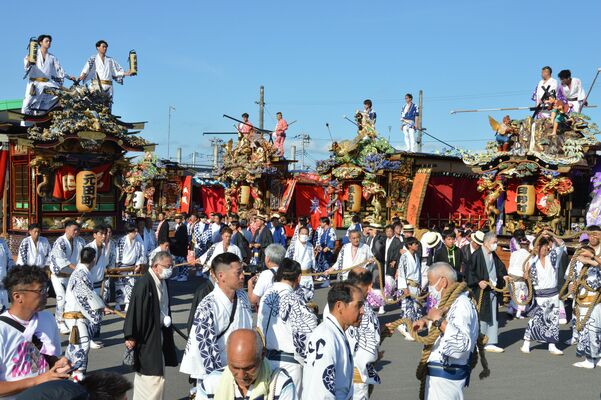 屋台パレードで集結した大屋台