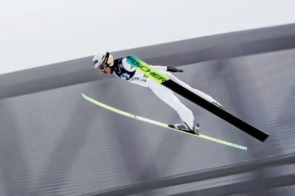 W杯ジャンプ女子個人第29戦での丸山希の飛躍=オスロ(共同)