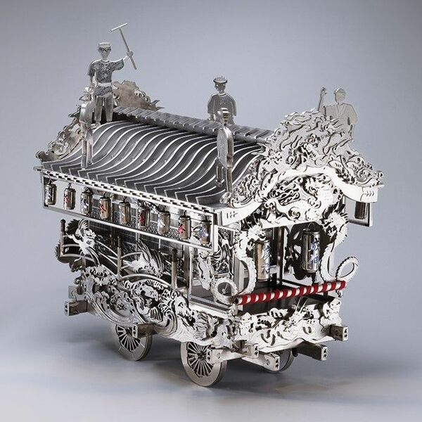 ステンレスで鹿沼の彫刻屋台、絢爛豪華に表現 「成伸産業」が技能