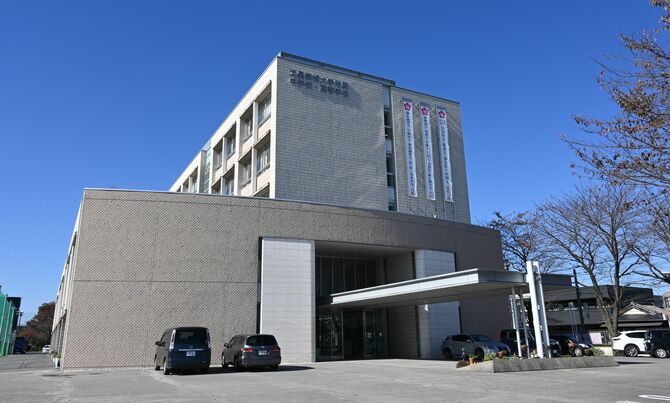 文星芸術大付属高英進科、付属中の校舎