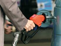 石油需要抑制を検討