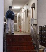 住宅の冷凍庫から男性の損壊遺体