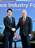 日本トルコ、防衛協力推進を確認