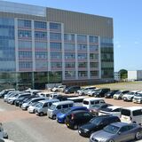 御殿広場臨時駐車場12日で閉鎖　約80台、小山市役所　新駐車場一部完成受け