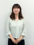 女性が喜ぶ機能を満載、複数ポケット、はき心地良く