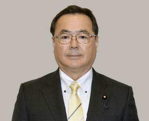 　新垣邦男氏