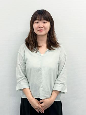 　「顧客の声を反映しつつ、改良していきたいです」と話すハミューレの伊藤沙織さん