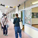 国内有数の学校ロケ地「旧足利西高」に映画ファンら1300人　２年ぶり一…