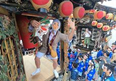 白沢白髭神社例大祭で彫刻屋台巡行　宇都宮