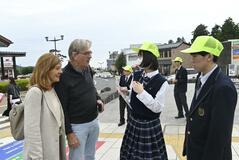 観光客にバス利用案内