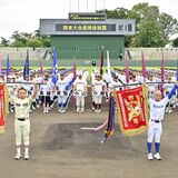 秋春関東優勝旗　県勢２校堂々と　高校野球栃木大会