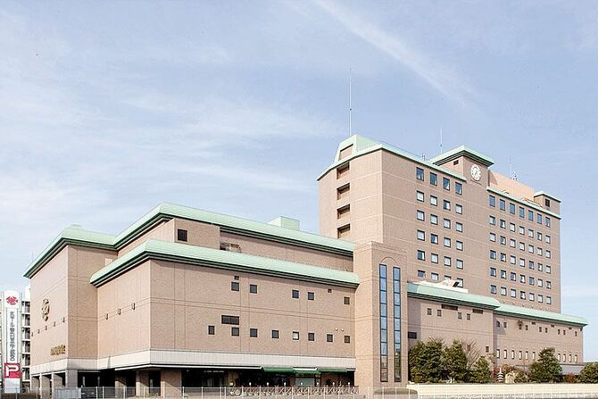 　競輪場通り沿いにあるホテル東日本宇都宮