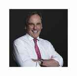 スペシャルアドバイザーを務めるコリン・パスモア弁護士が英国「Honor…