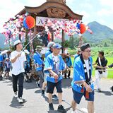 山車２台にぎやかに　佐野で八坂神社祇園祭