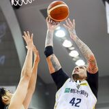 宇都宮ブレックス、フォトゥが「ダブルダブル」 抜群の安定感、信頼厚く B1通算1500リバウンド達成