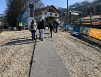 ミラノ五輪パラ会場「障害に壁」