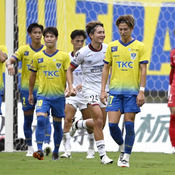 栃木SC、好機でかみ合わず痛恨の黒星 昇格PO圏争う北九州に競り負け