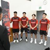 三重ホンダヒートの選手ら表敬訪問　町長に来季の抱負語る　芳賀