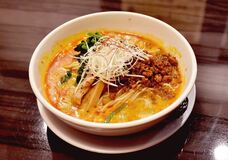 【グルメ探訪】香りと辛さ、まさに王道　正統派担々麺　蔵の街中華Ｄｉｎｉｎｇやまじん（栃木）