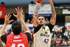 宇都宮ブレックス、強力インサイド陣が存在感　「僕たちには経験値がある」　富山に85-66