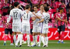 J1、西首位の広島が競り勝つ