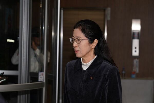 自民党安倍派の議員総会に臨む上野氏＝19日夕、東京・永田町の党本部