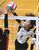 女子 瑞穂野南-山前南決勝 第1セット、瑞穂野南・鶴見がフェイント=益子町総合体育館