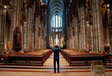 ケルン大聖堂入場料徴収へ