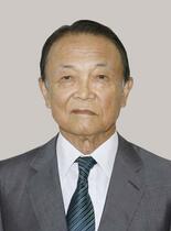麻生自民副総裁「円安気になる」