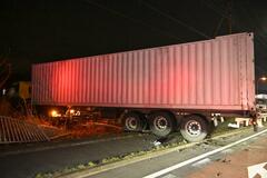 栃木の国道50号 計7台多重事故