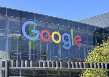 米グーグル時価総額３兆ドル